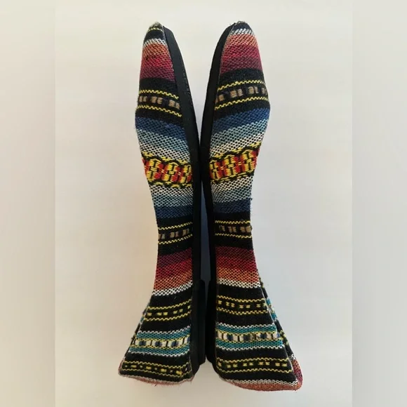 Steve Madden Multi Colored Patterned Ballet Style Flats - Picture 5 of 9